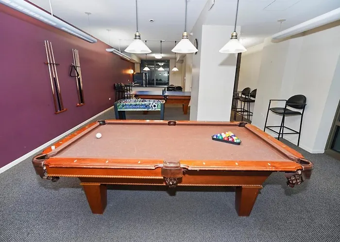 Apartment Prime 2br Skyline - 5 Min To Museum Campus *