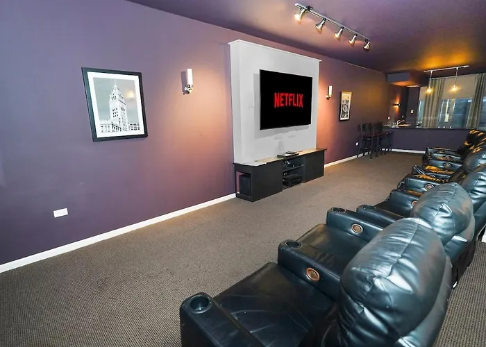 Apartment Prime 2br Skyline - 5 Min To Museum Campus *